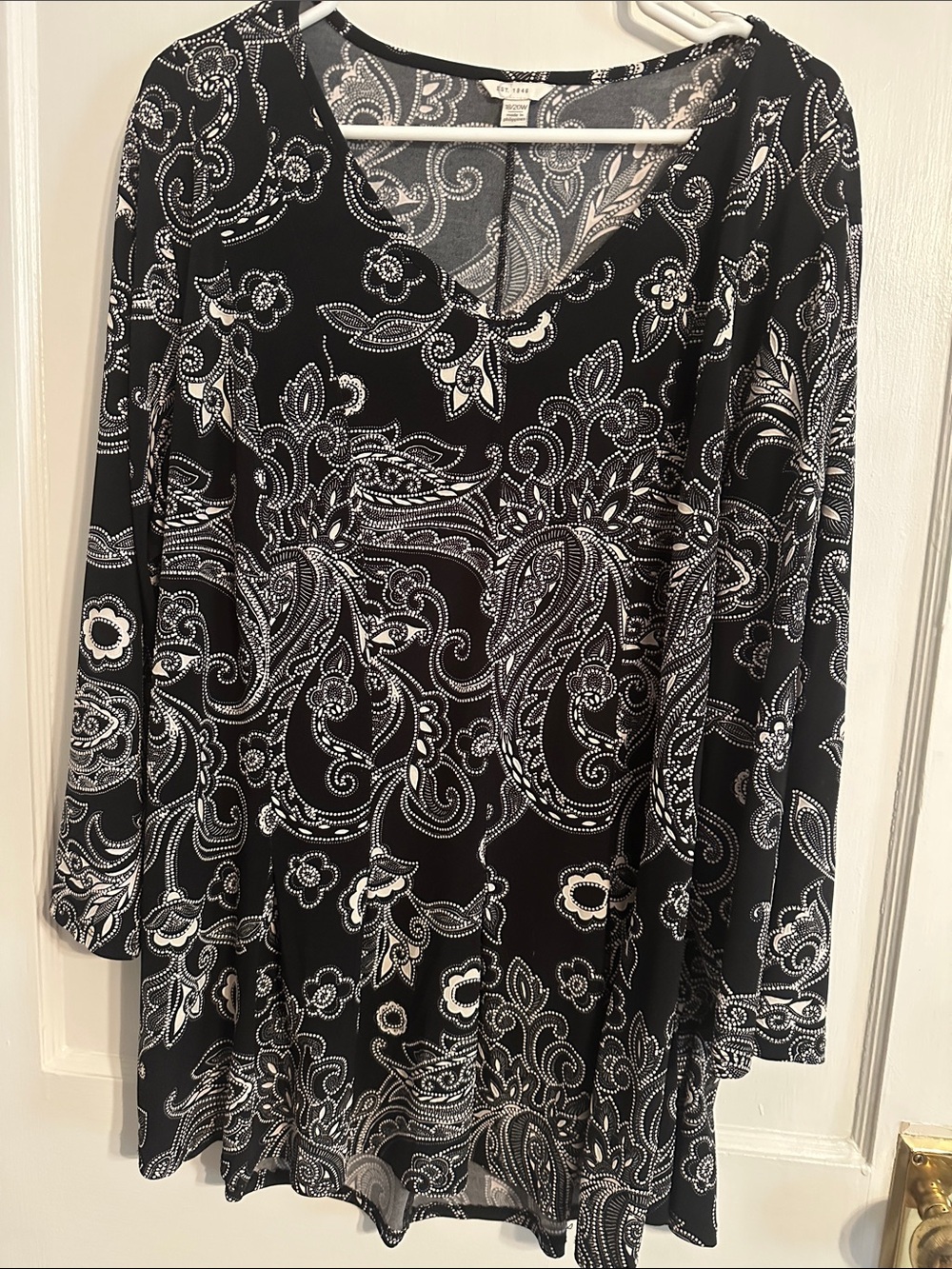 Cato Black & White Paisley V-Neck Tunic